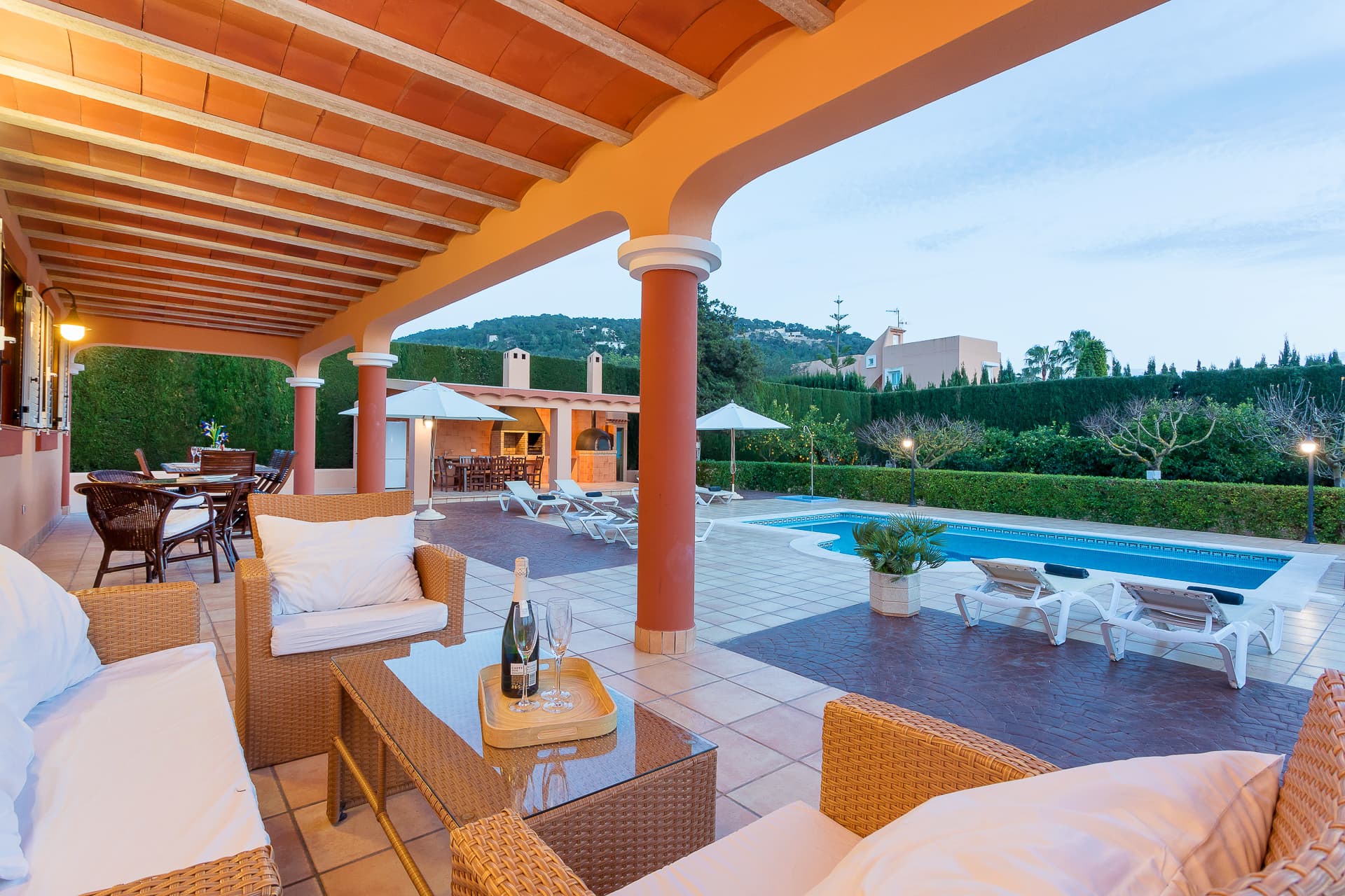 Spacious Six Bedroom Villa in Can Besso, Ibiza photo 5