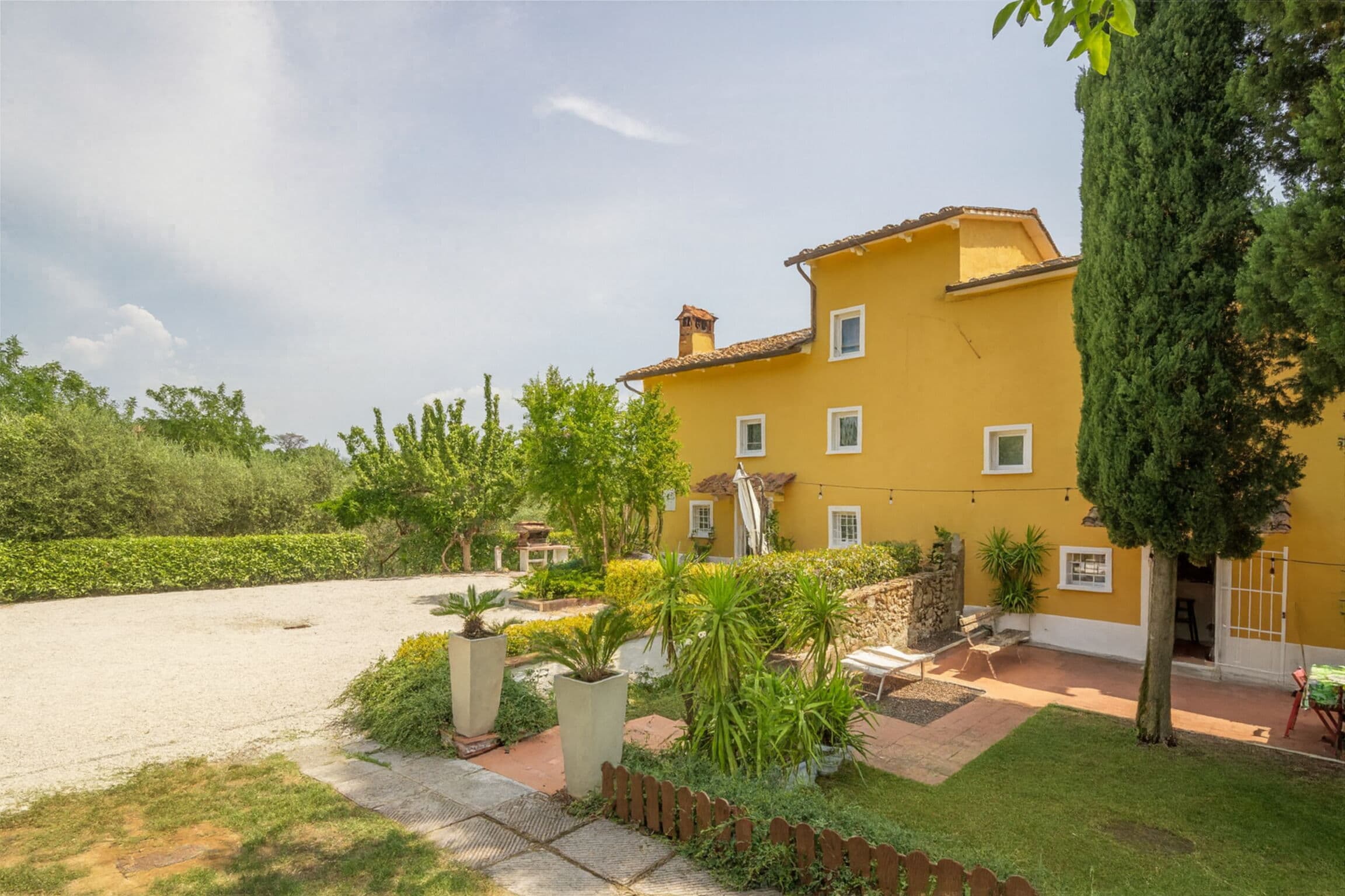 Private Garden Country House in Cantagrillo Pistoia photo 2