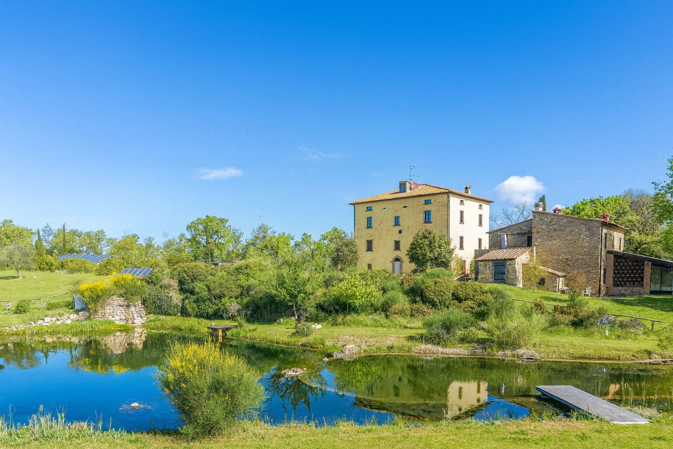 Wifi-Enabled Villa with Pool in Castelnuovo di Val di Cecina