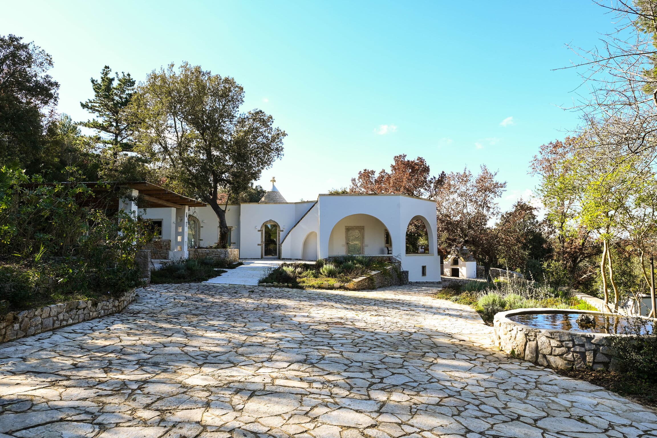 Charming Three-Bedroom Villa in Alberobello photo 2