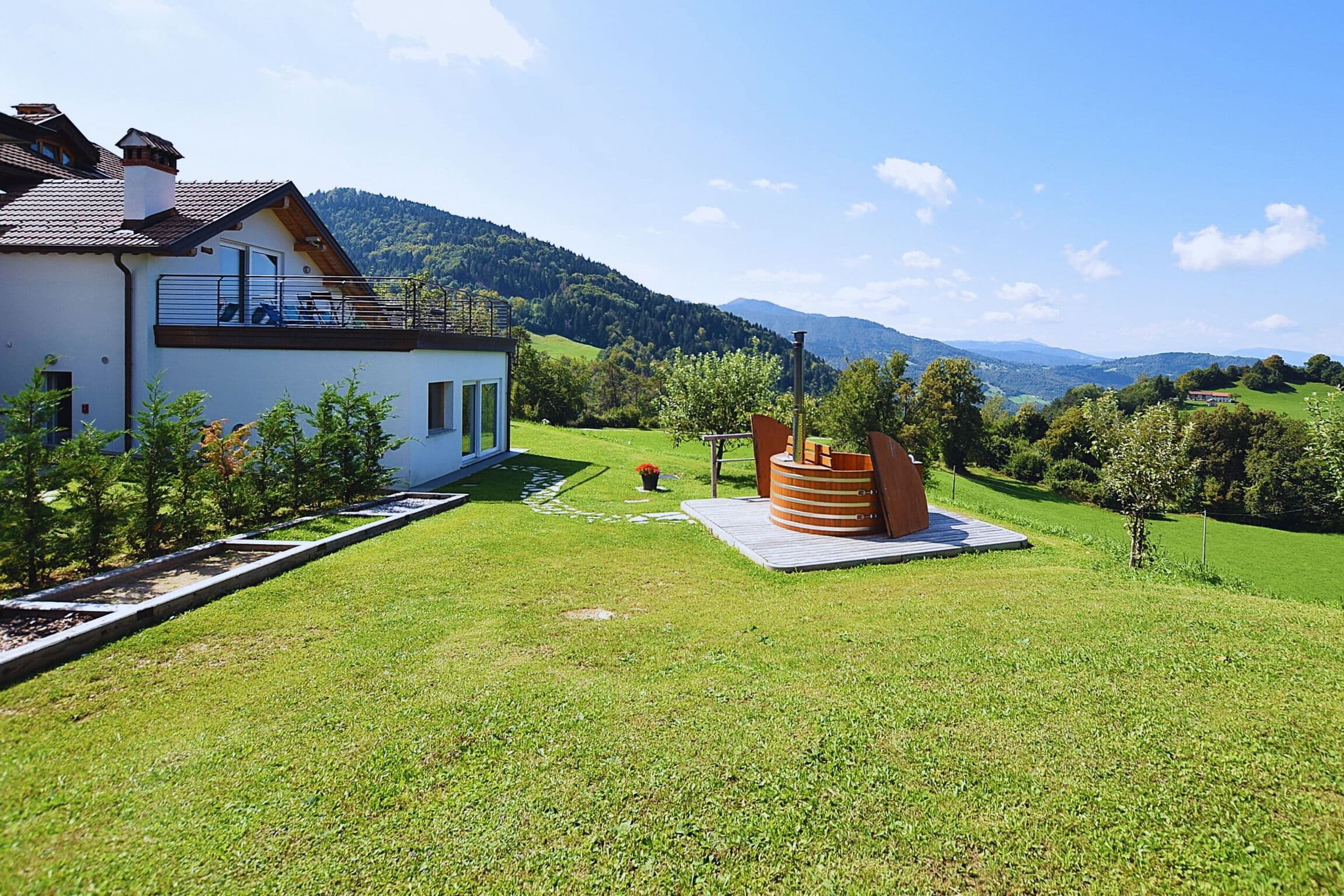 Spacious Eight Bedroom Villa in Borgo Valbelluna