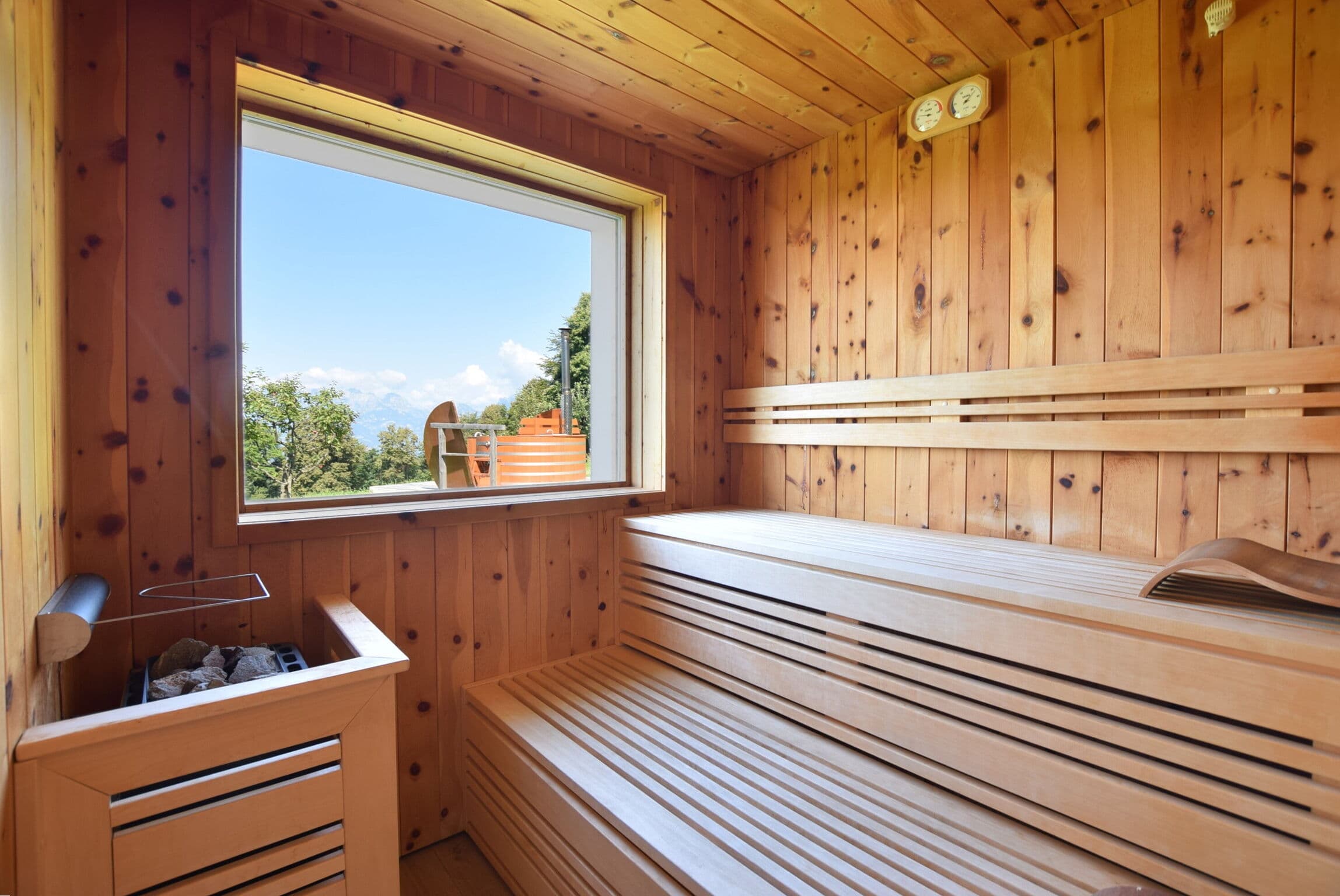 Spacious Eight Bedroom Villa in Borgo Valbelluna photo 2