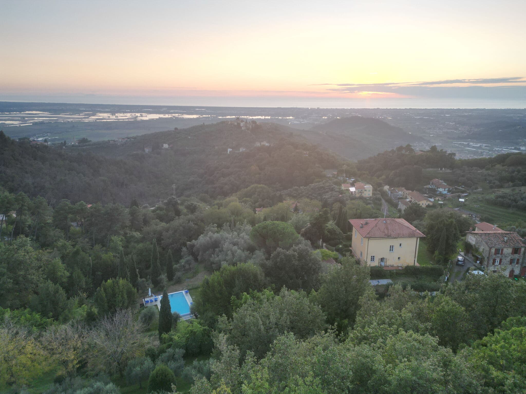 Scenic Terrace Villa in Montigiano photo 2