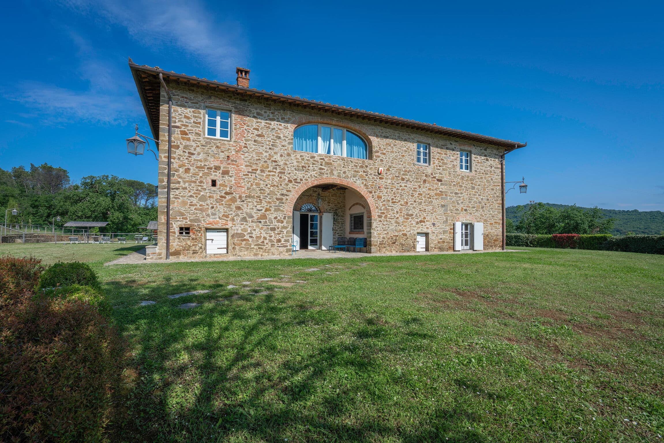 Spacious Seven Bedroom Villa in Bucine photo 5