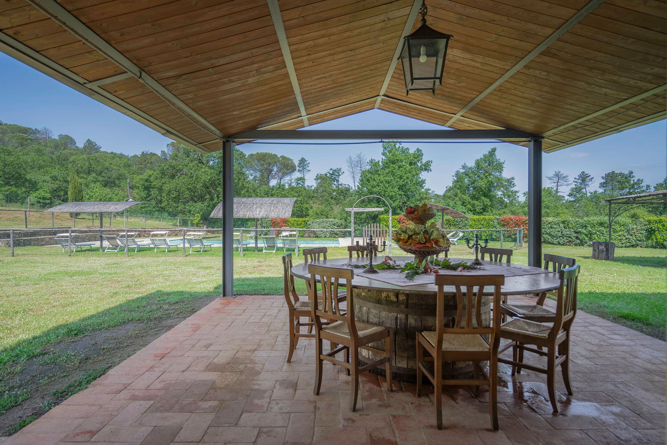 Spacious Seven Bedroom Villa in Bucine photo 2