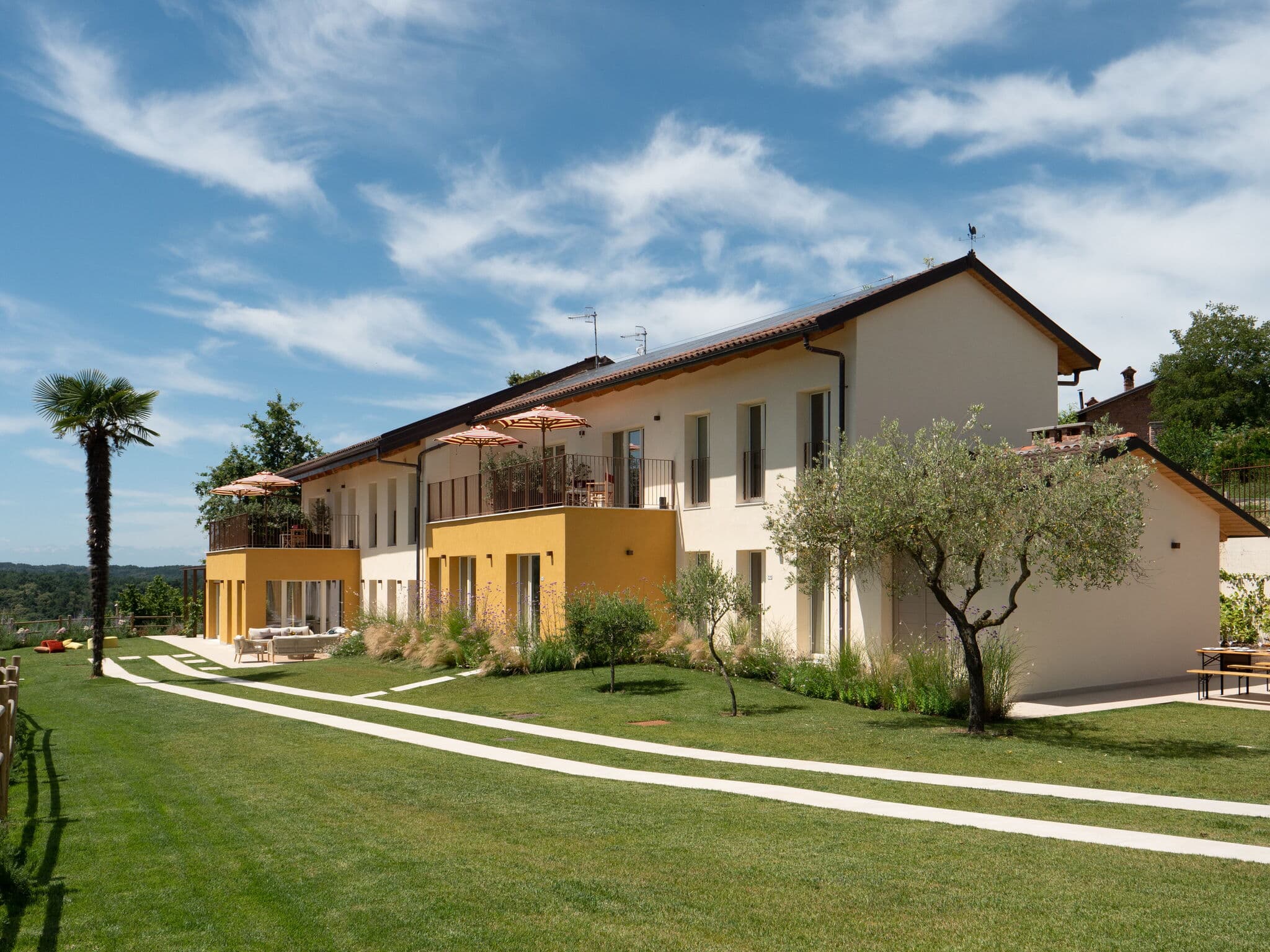 Spacious Terrace Villa in Roreto, Langhe, Piemonte