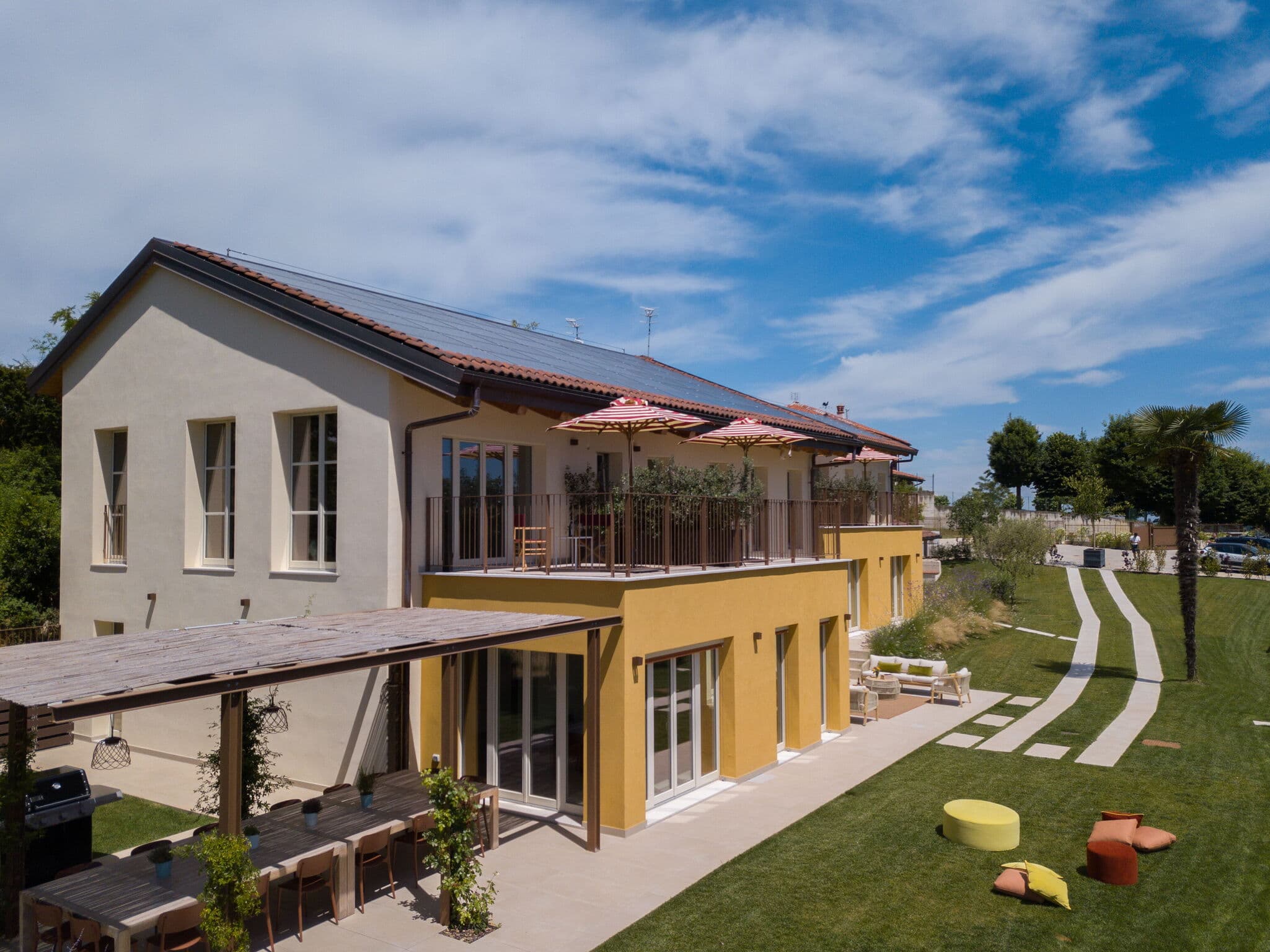 Spacious Terrace Villa in Roreto, Langhe, Piemonte photo 5