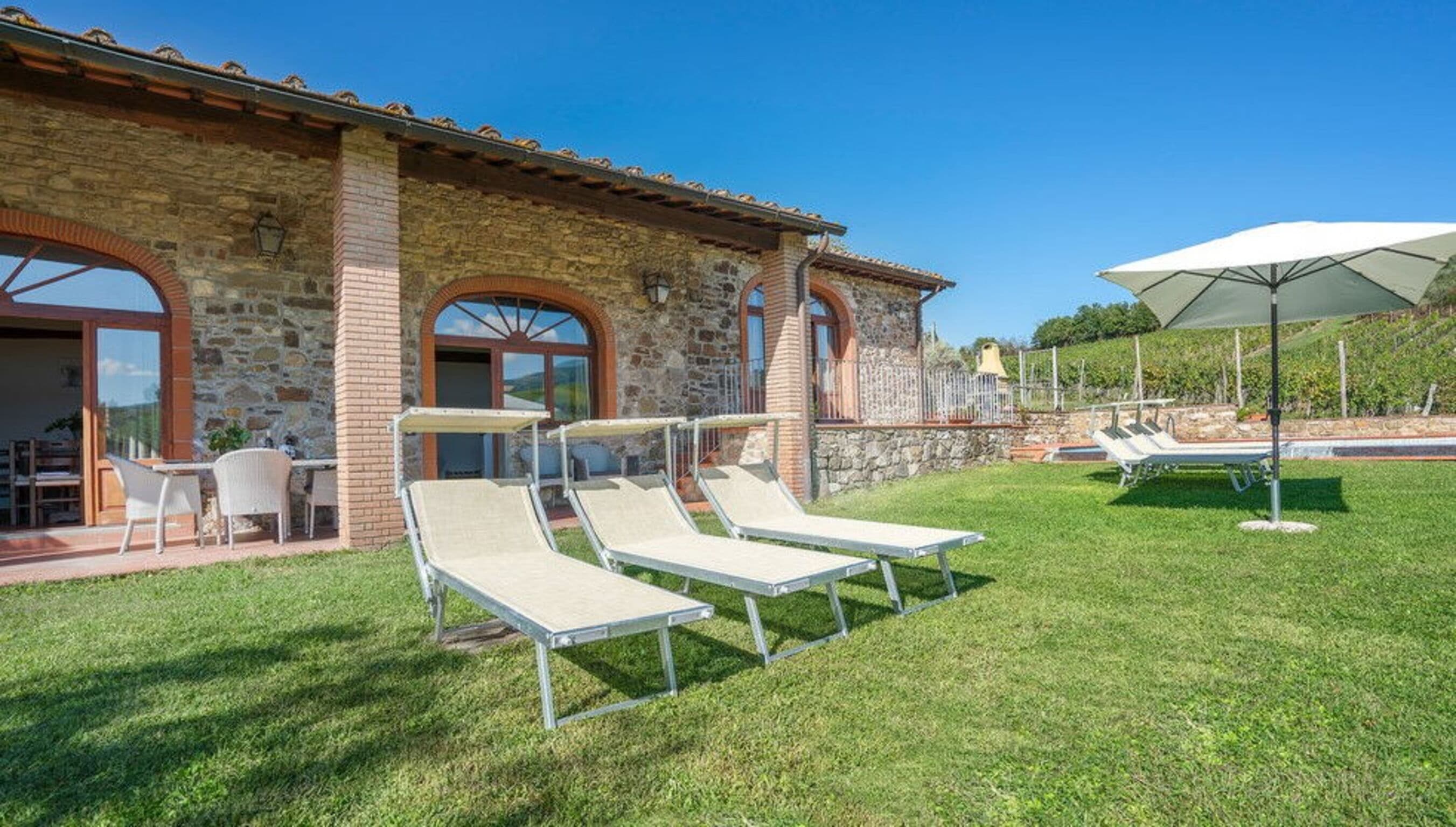 Charming Balcony Villa in Greve in Chianti photo 3
