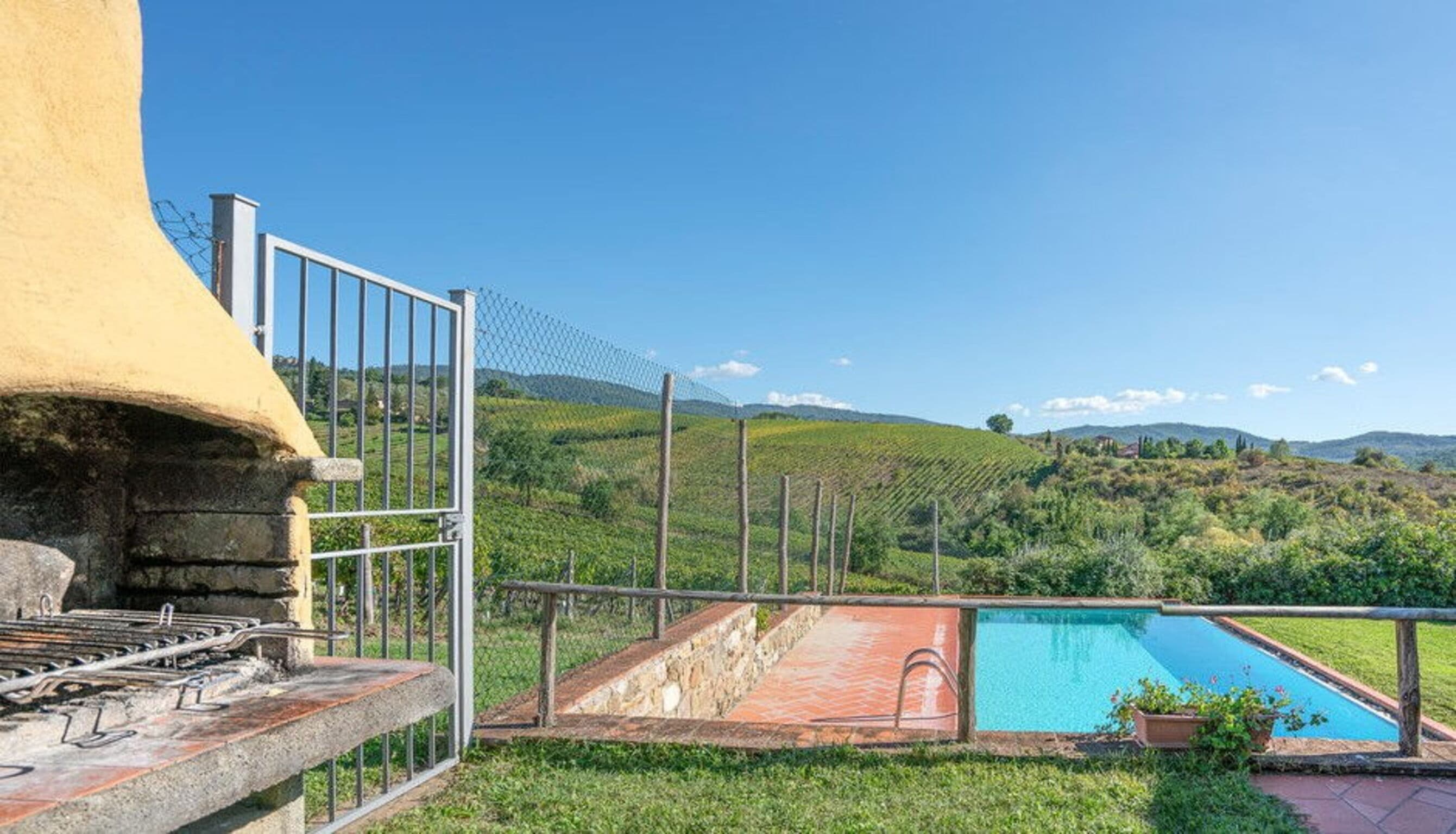 Charming Balcony Villa in Greve in Chianti photo 5
