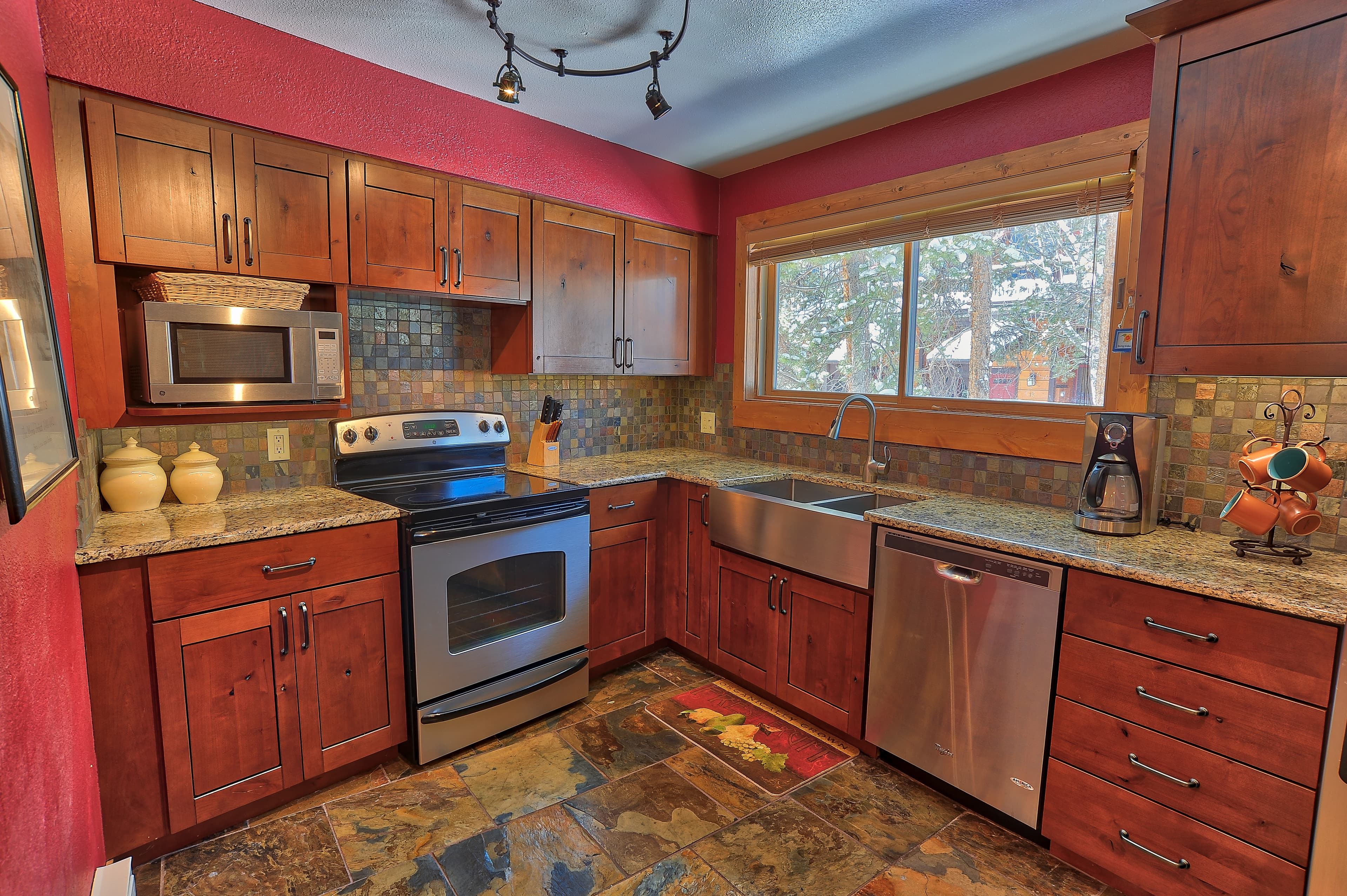 Scenic Two Bedroom Chalet in Breckenridge Colorado photo 5