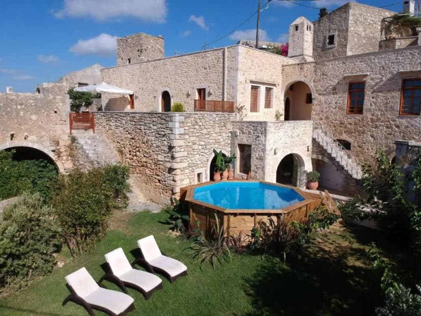 Amazing Historical Villa with Great Sea Views