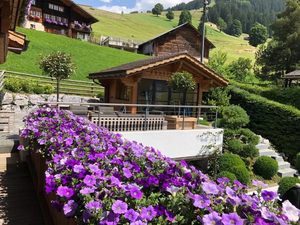 Private Pool & Spa Chalet with Stunning Views photo 2