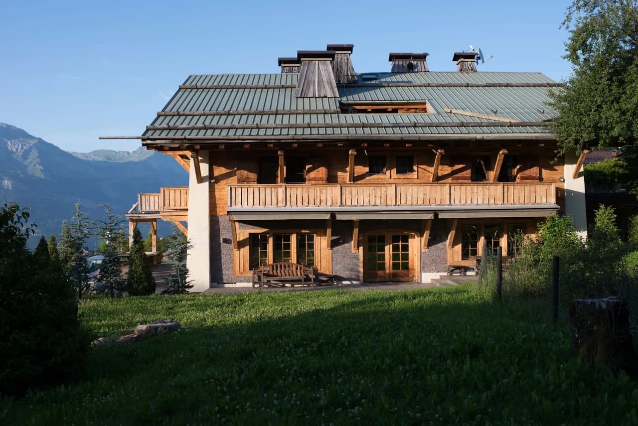 Prestige Aristocrat Posh Ski Chalet photo 3