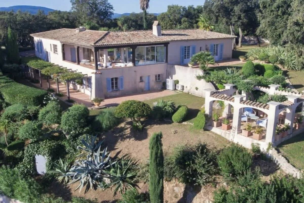 Hillside Famous Villa with Wonderful Sea Views photo 2