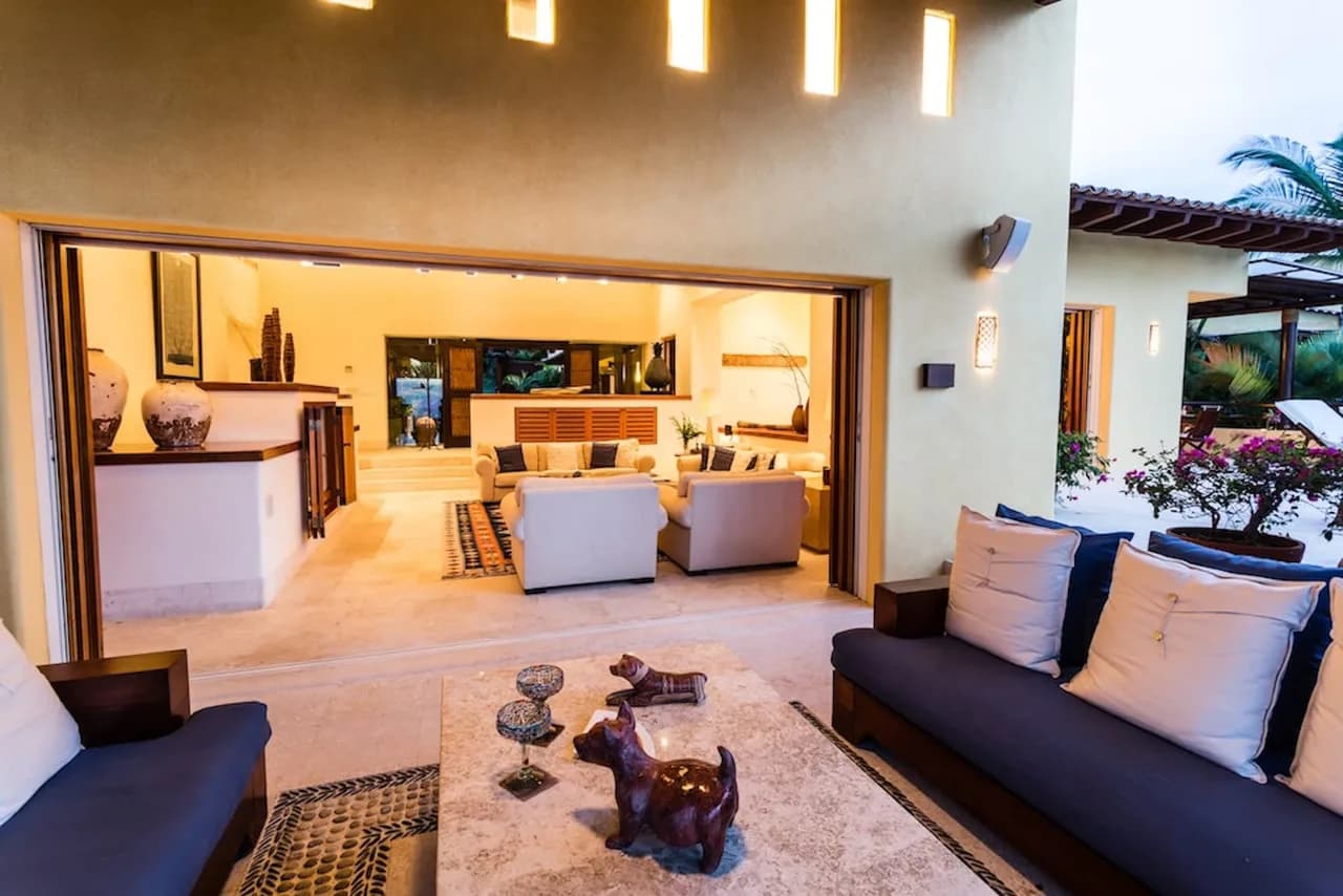 Luxurious Oceanfront Home in Punta Villela photo 5