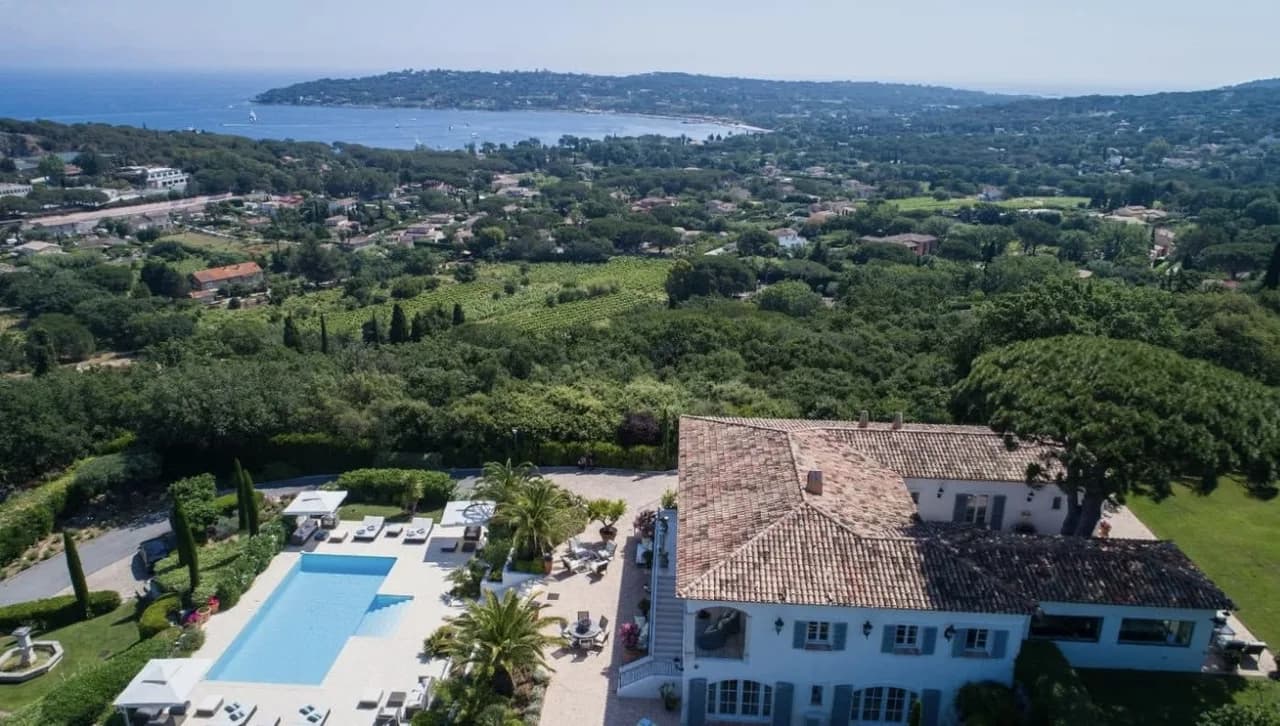 Fabulous and Private Villa with St. Tropez Bay View photo 3