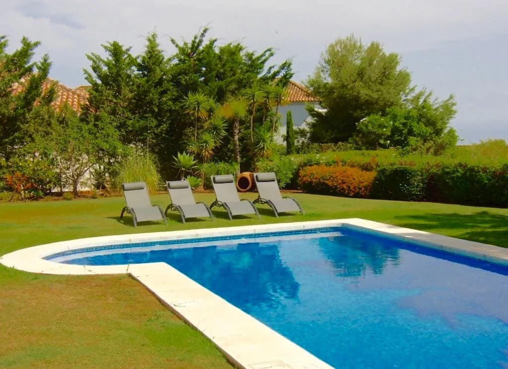 Prestige Sunny Villa near Puerto Banus