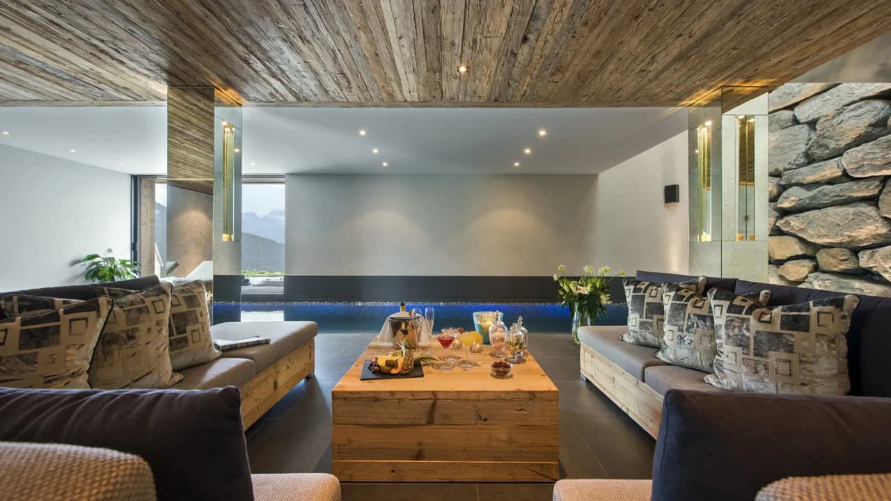 Luxurious Spa Retreat in Verbier photo 2