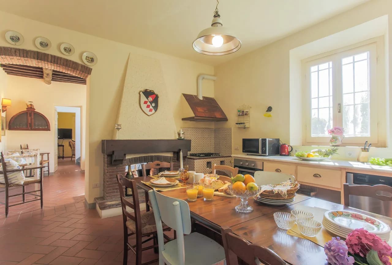 Ancient Manor House With Pool And Exclusive Garden photo 3