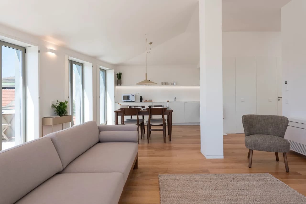 Rooftop Apartment with City Views in Porto photo 3