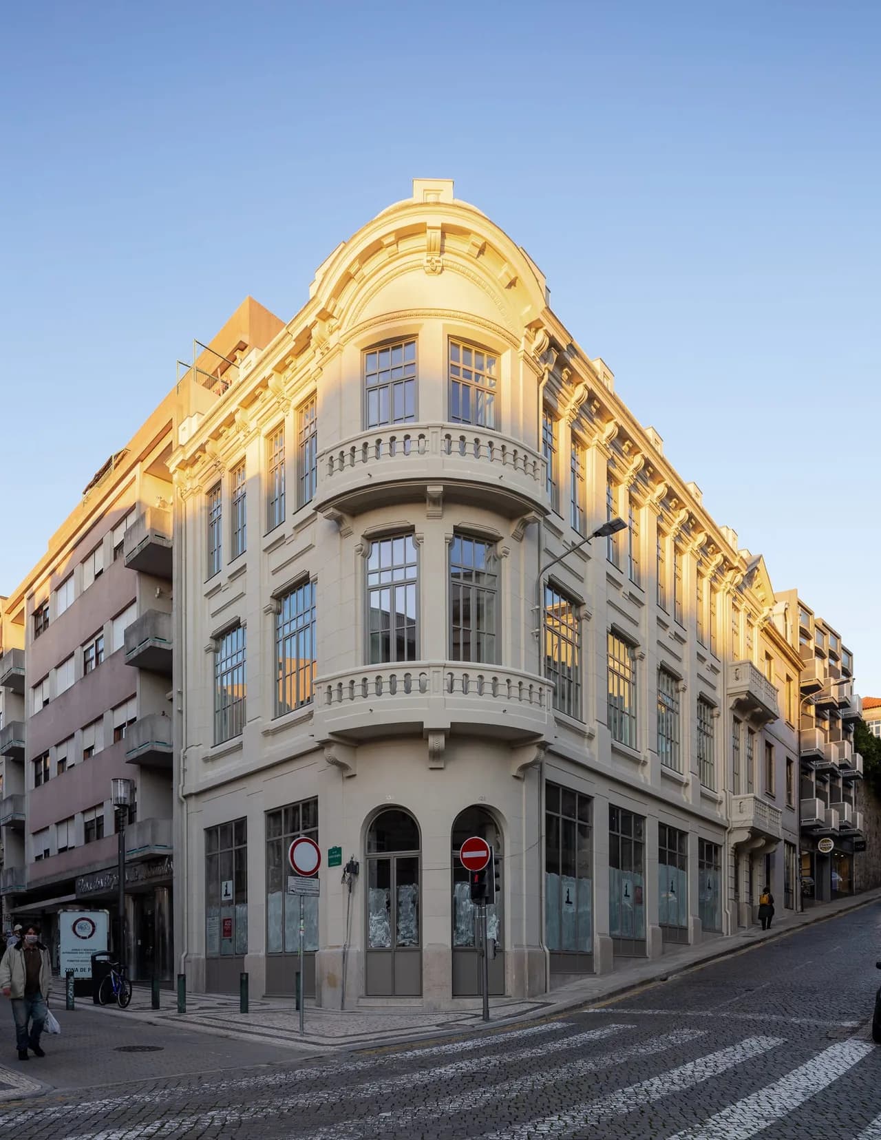 Rooftop Apartment with City Views in Porto photo 5
