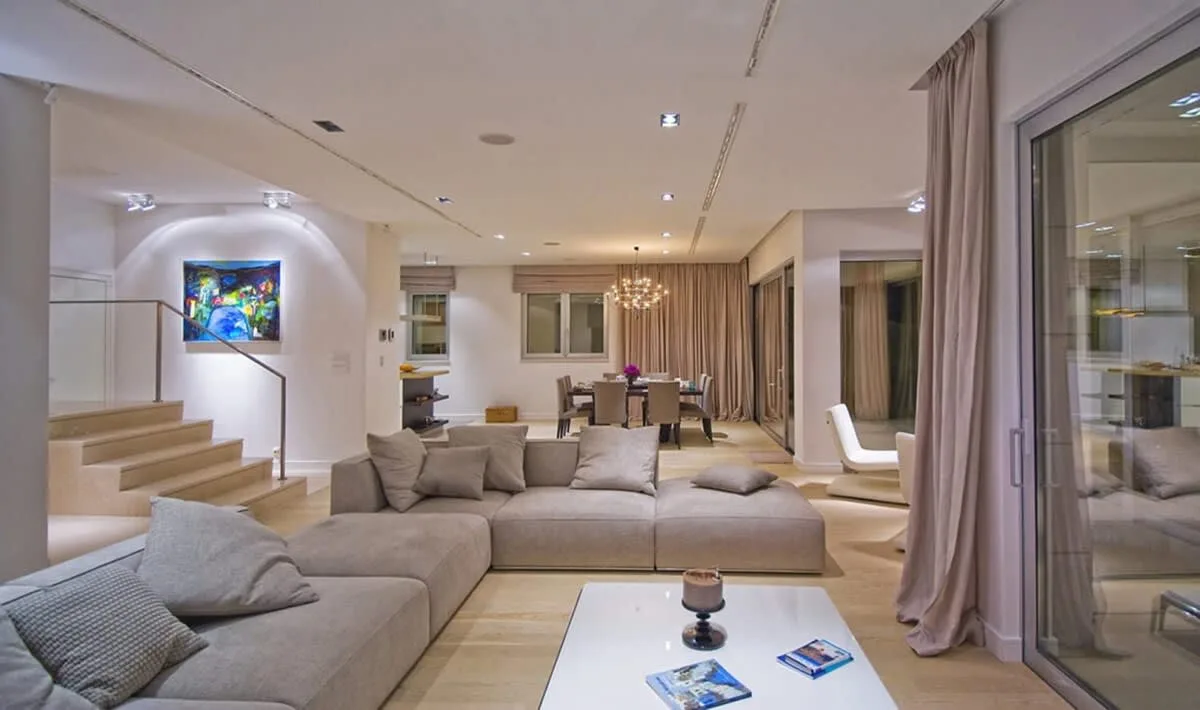 High End Waterfront Villa With Jacuzzi photo 3