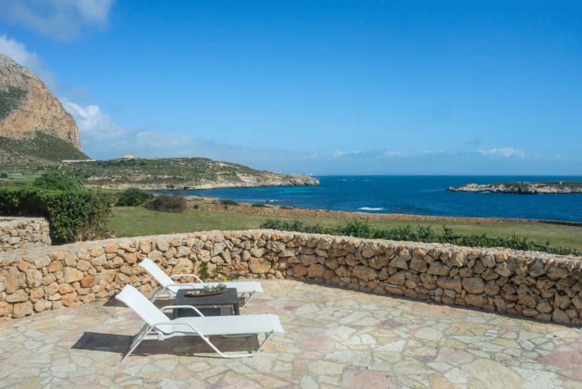 Authentic Refuge On The Coast Villa With Sea View