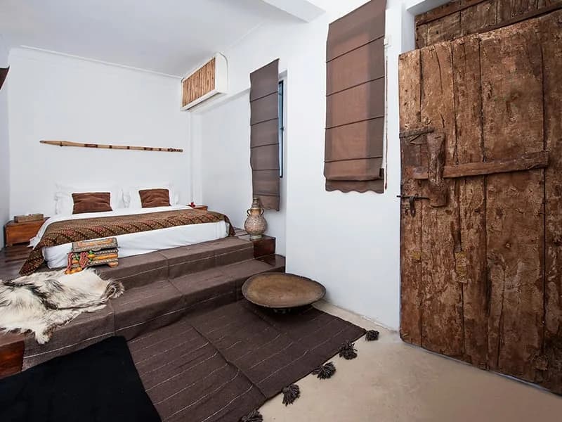 Exceptional Room With Amazing Interior Designs