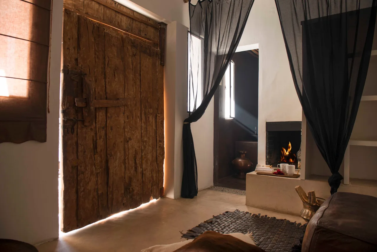 Exceptional Room With Amazing Interior Designs photo 2