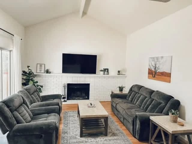Reno 4BR Home · Near Events Center, Patio & Yard