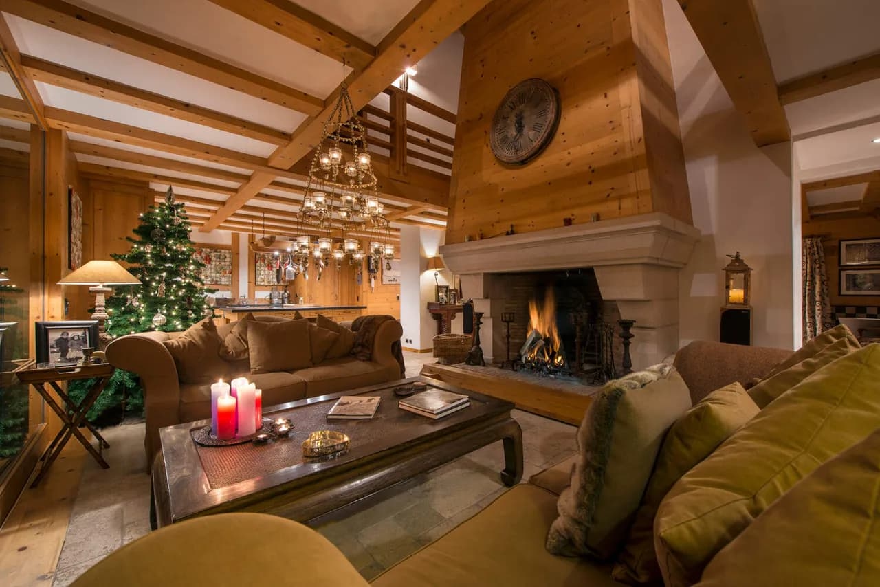 CAPTIVATING MOUNTAIN CHALET WITH STEAM ROOM photo 3
