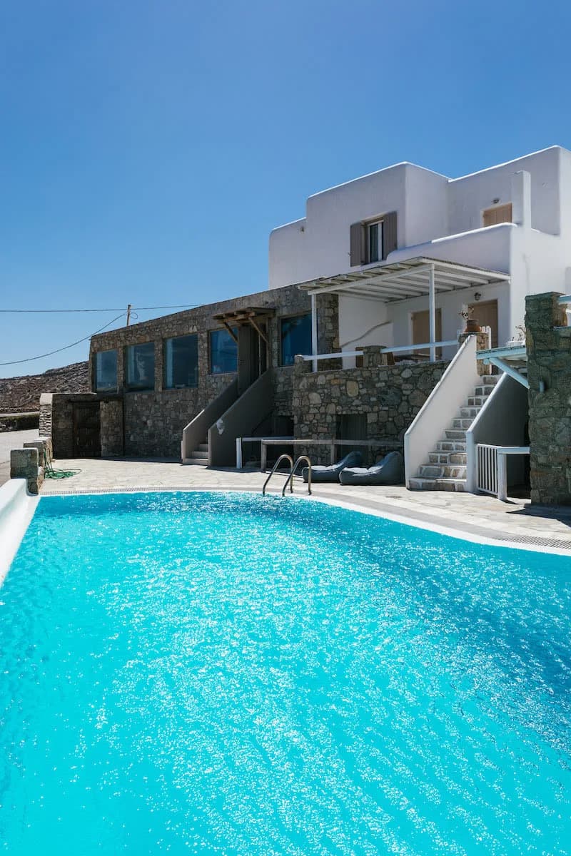 Cosmopolitan Villa in a Privileged Location photo 3