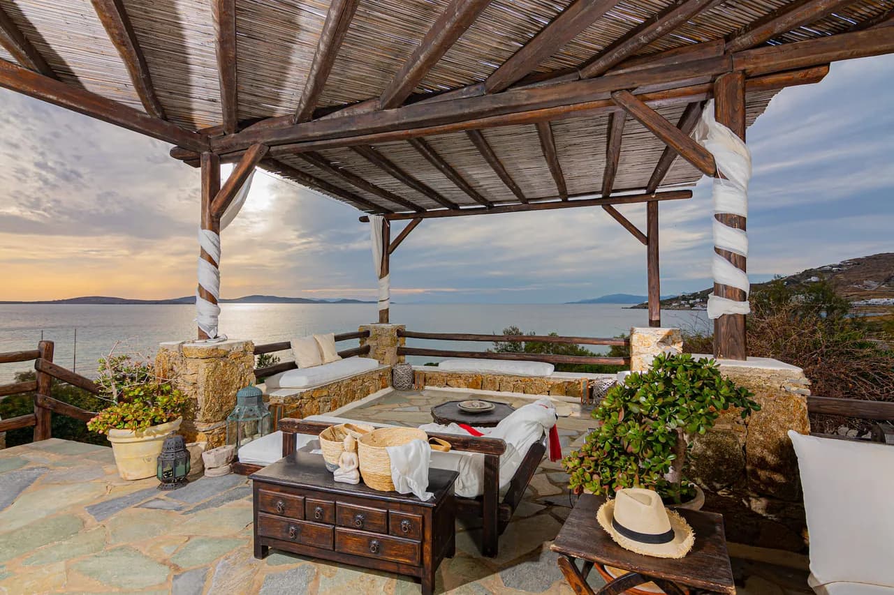 Villa by the beach with an amazing view of the sea and sunset photo 5