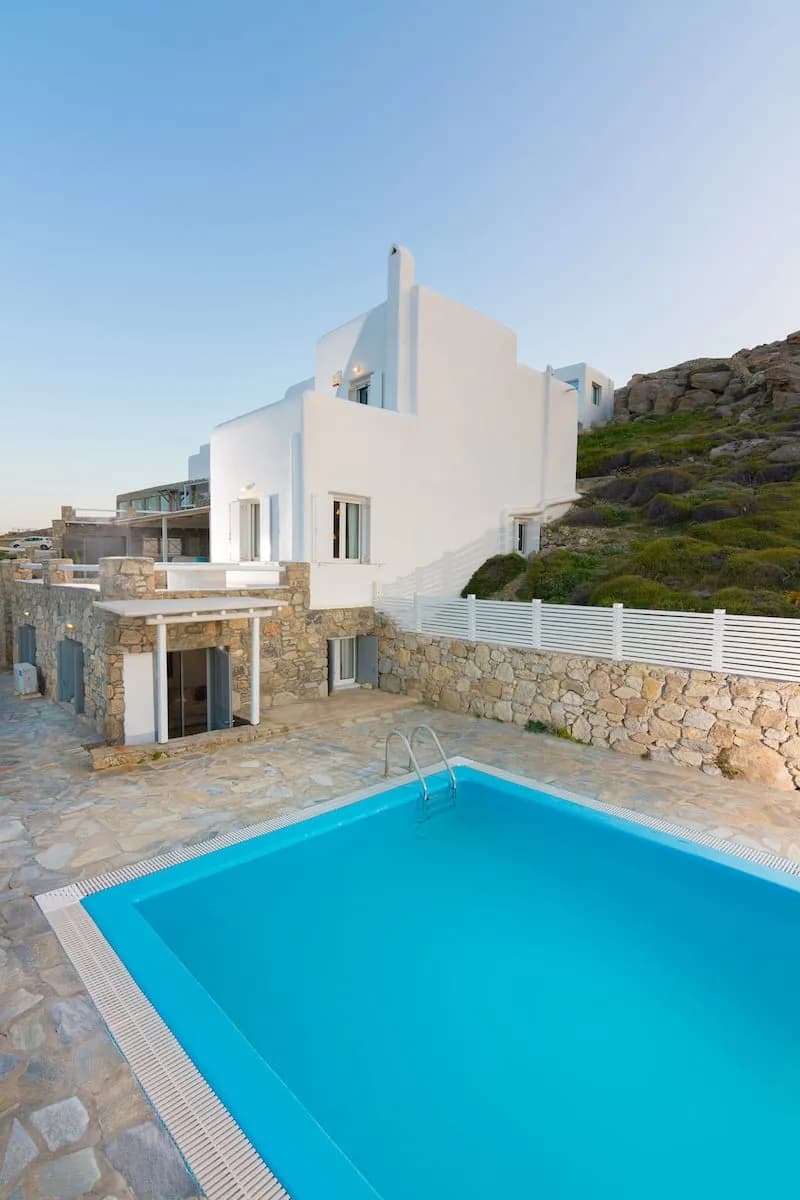 Ideal Villa for a Comfortable and Elegant Stay photo 2