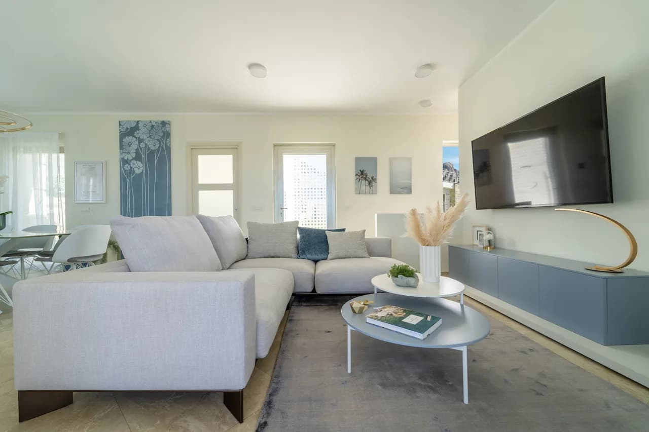 Modern style villa mixed with traditional elements photo 3