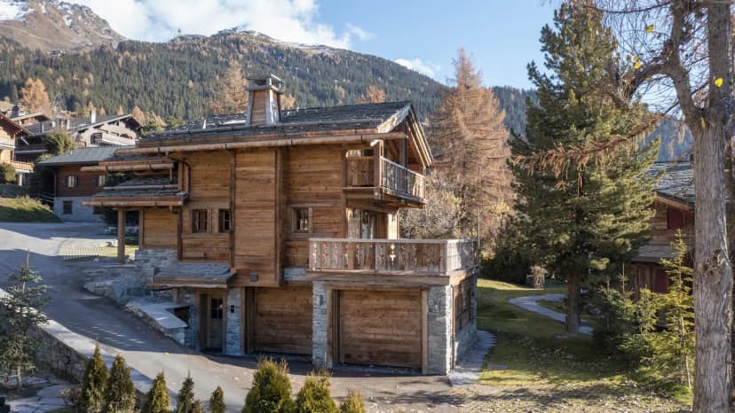 Beautiful Three Bedroom Chalet in Bagnes