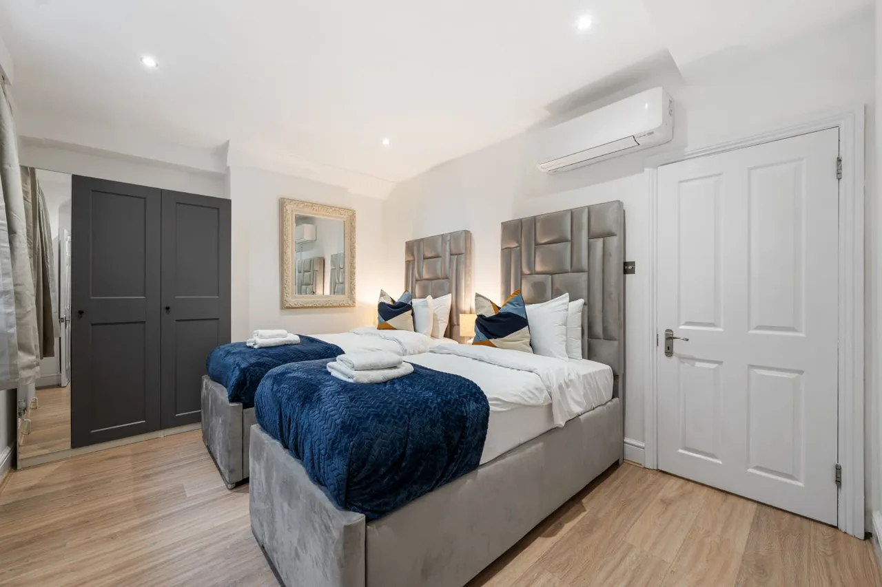 Chic Urban Apartment in Mayfair London photo 2