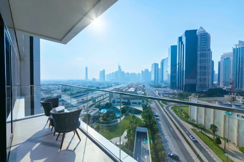 Beautiful Apartment Overlooking a Golf Course photo 3