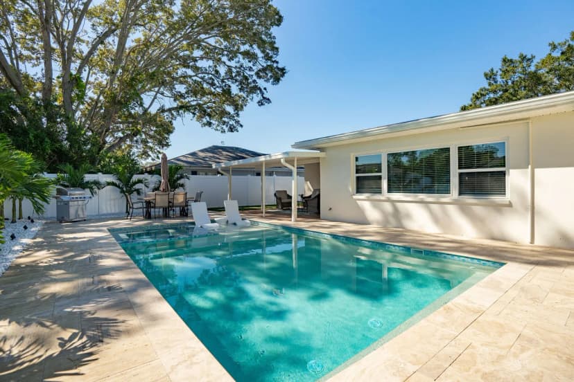 Heated Pool & Spa Oasis Near Clearwater Beach