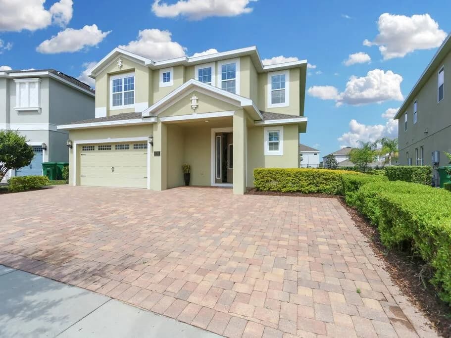 Stunning Villa w/ Private Pool Near Disney photo 3