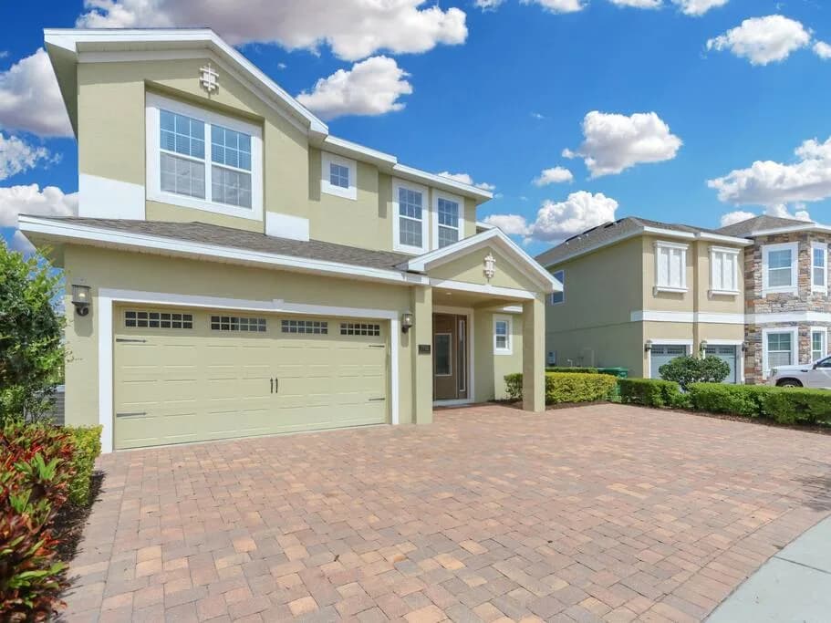 Stunning Villa w/ Private Pool Near Disney photo 4