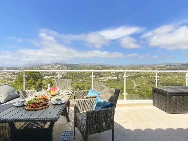 Beachfront Villa with Pool in Moraira photo 4