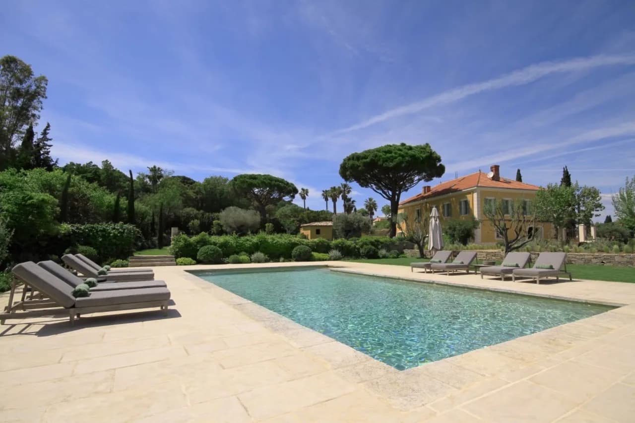 Extraordinary Vineyard Palace in Ramatuelle photo 3