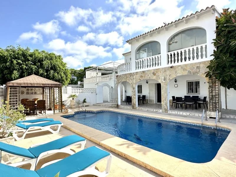 Beach View Villa with Private Pool in Costa Blanca photo 2