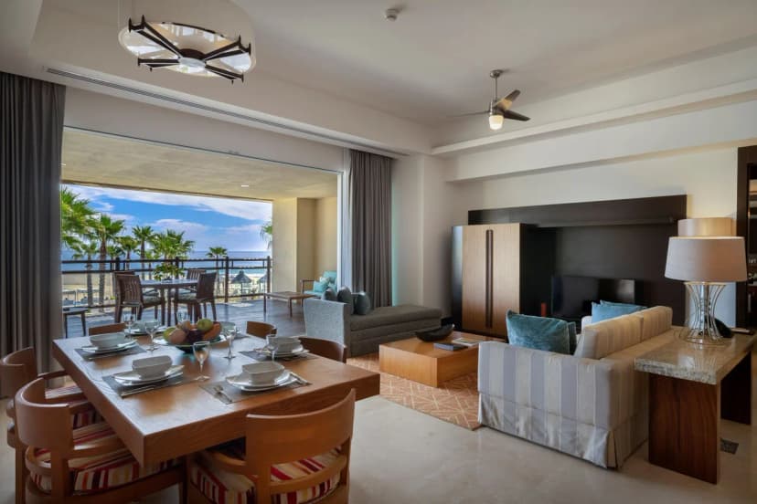Grand Lux Villa With Jacuzzis And Plunge Pool