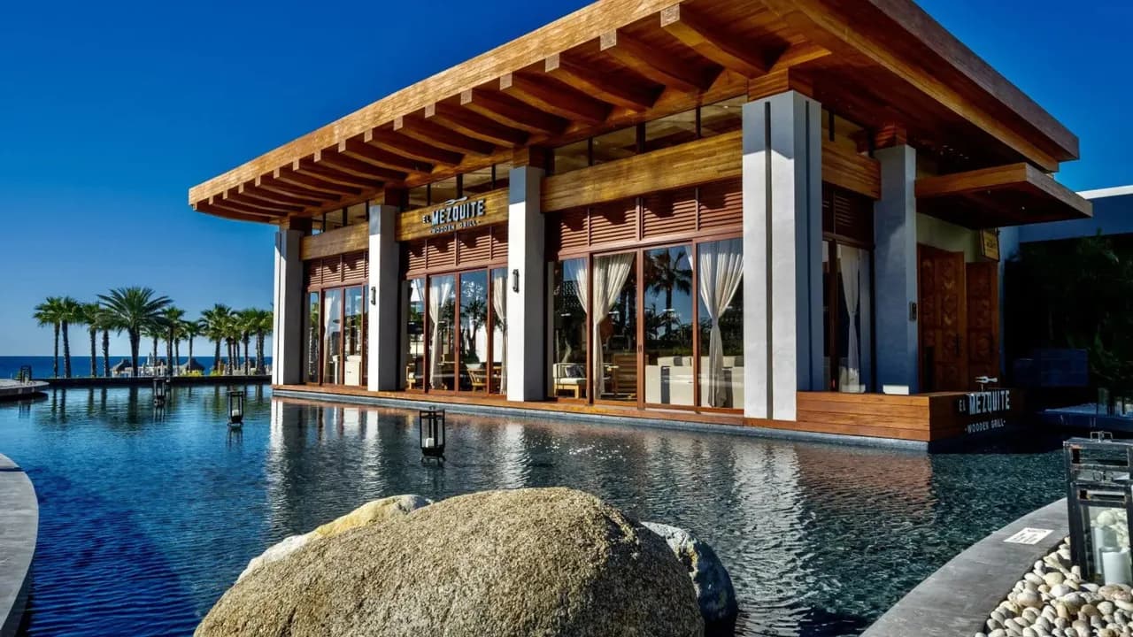 Luxurious 2BR Retreat with Plunge Pool photo 4