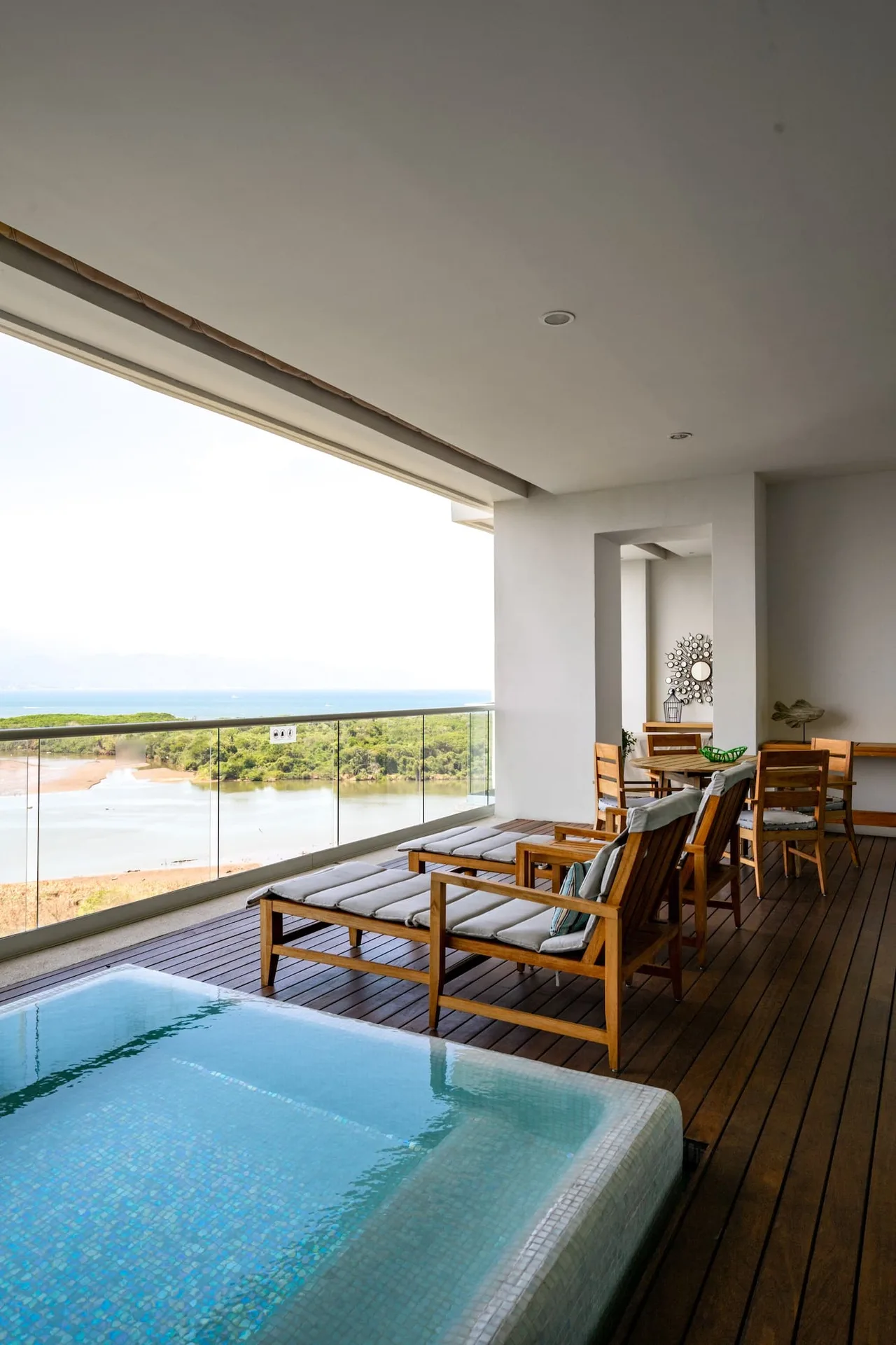 Grand Deluxe Villa with Jacuzzi photo 4