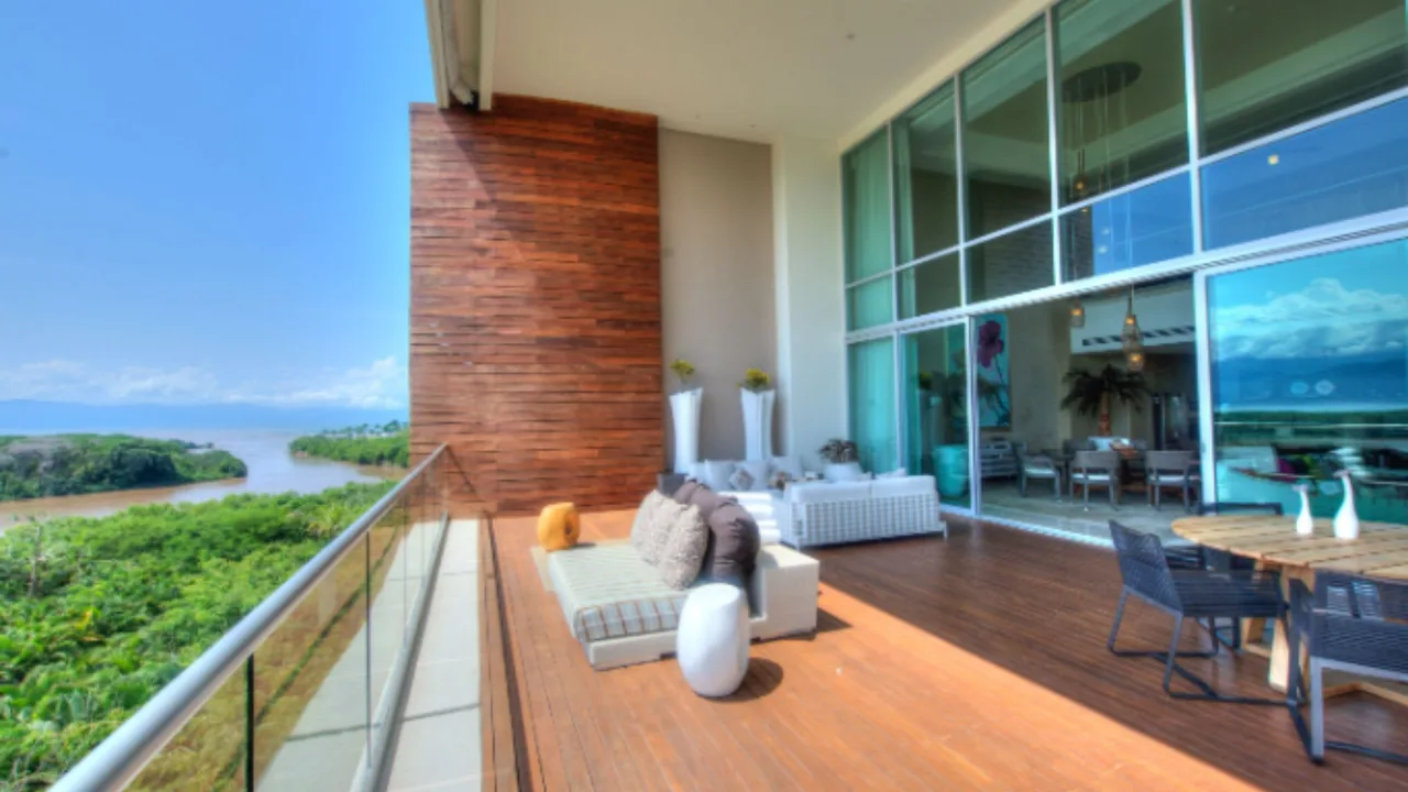 First Floor Two Bedroom Residence Loft