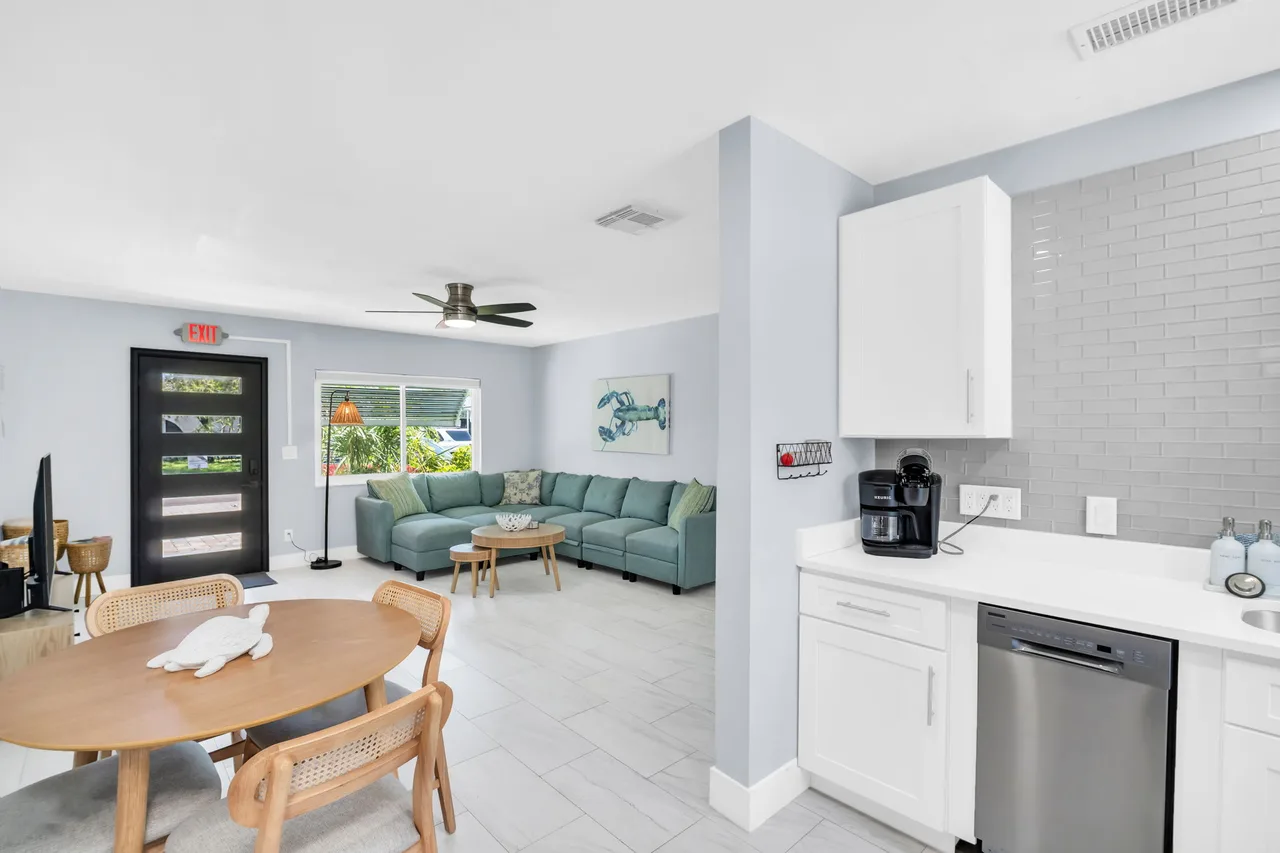 Coastal Chic House in Tampa Bay Area photo 4