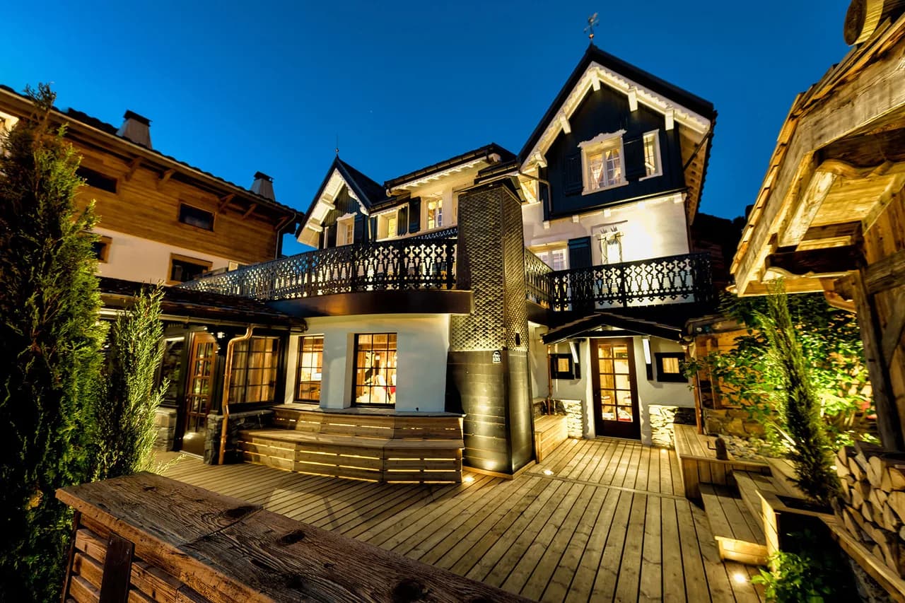 Elegant Chalet That Blends Luxury and Tradition